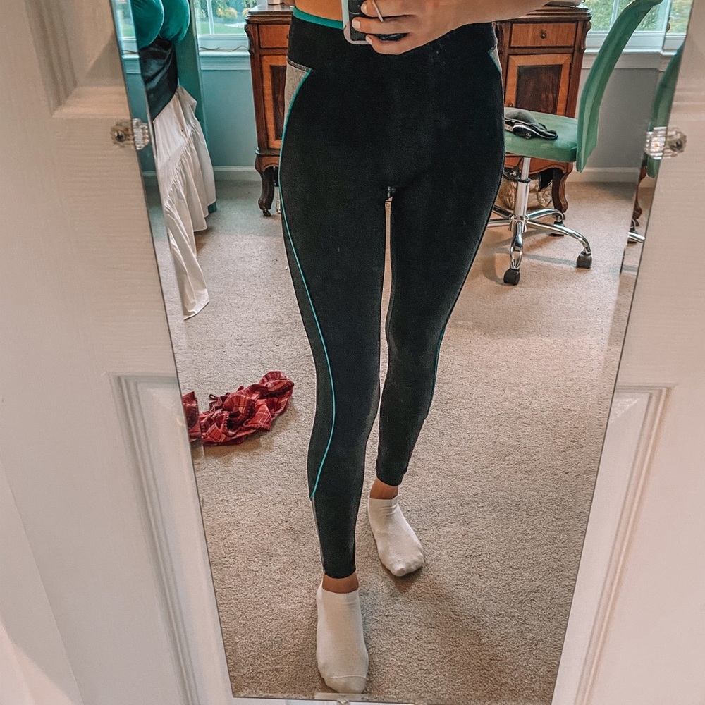 tri-colored, midi waisted, workout leggings